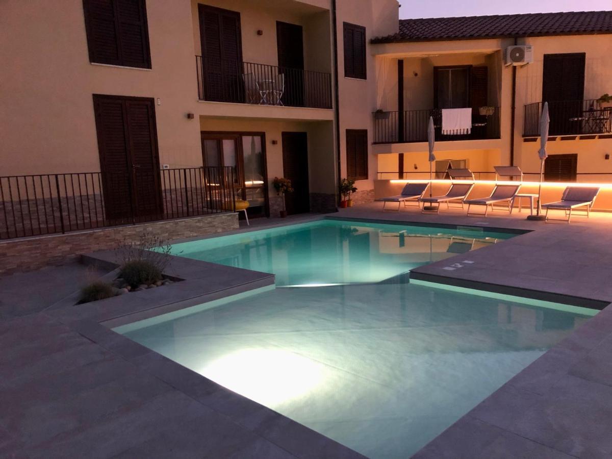 Casa Miraflores เชฟาลู ภายนอก รูปภาพ