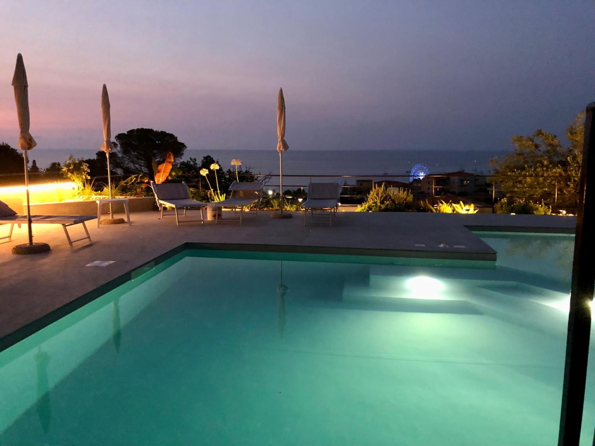 Casa Miraflores เชฟาลู ภายนอก รูปภาพ